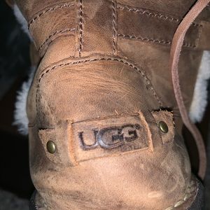 Brown snow Ugg’s